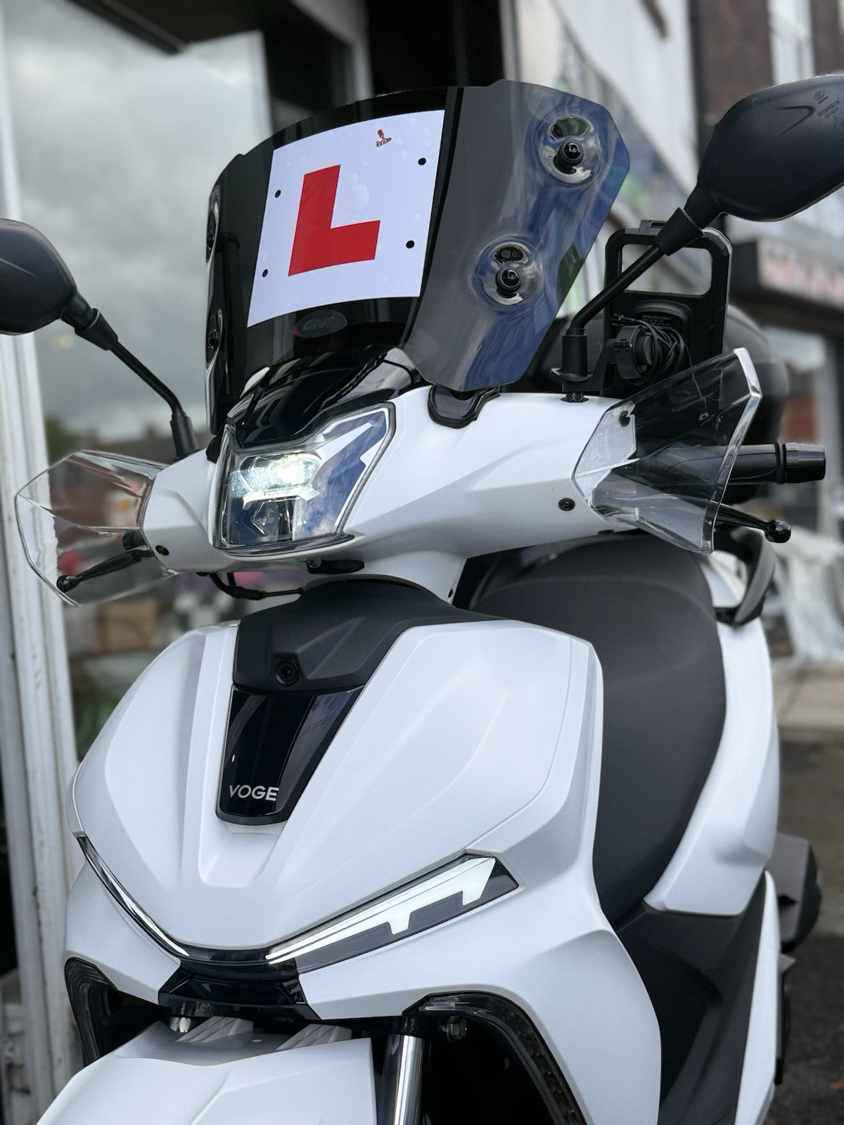 49913592